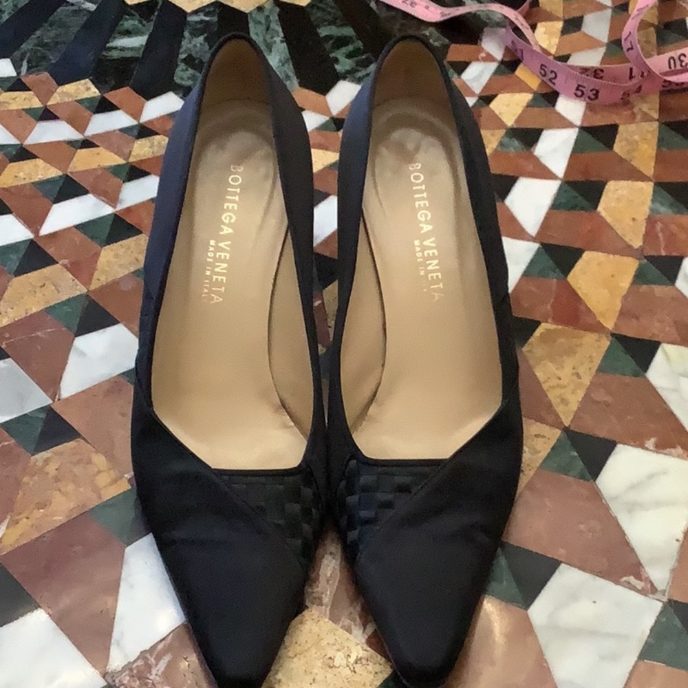 Designer, black satin heels from bottega Venetta made in Italy